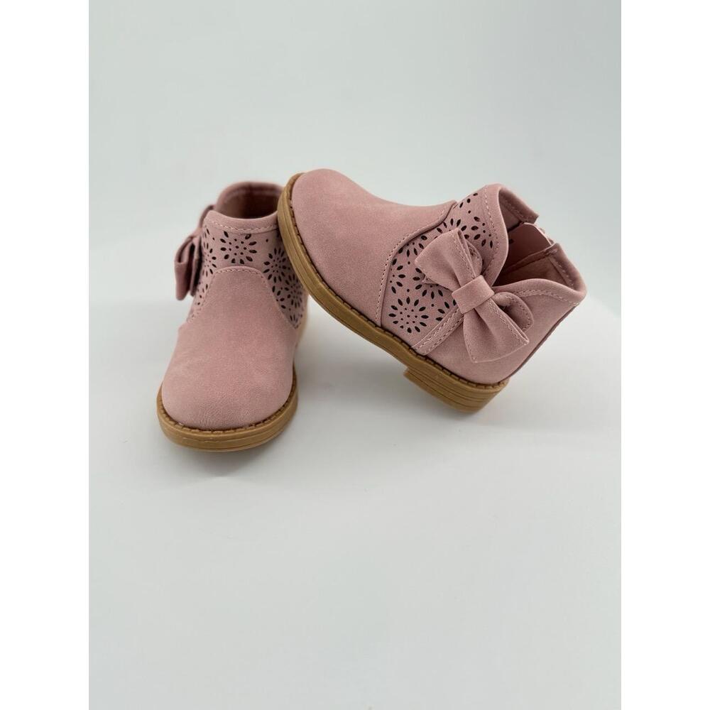 NWT Girls Toddler Shoe Size 5 Pink Ankle Bootie Suede Bow Perforated Pattern - Picture 11 of 13
